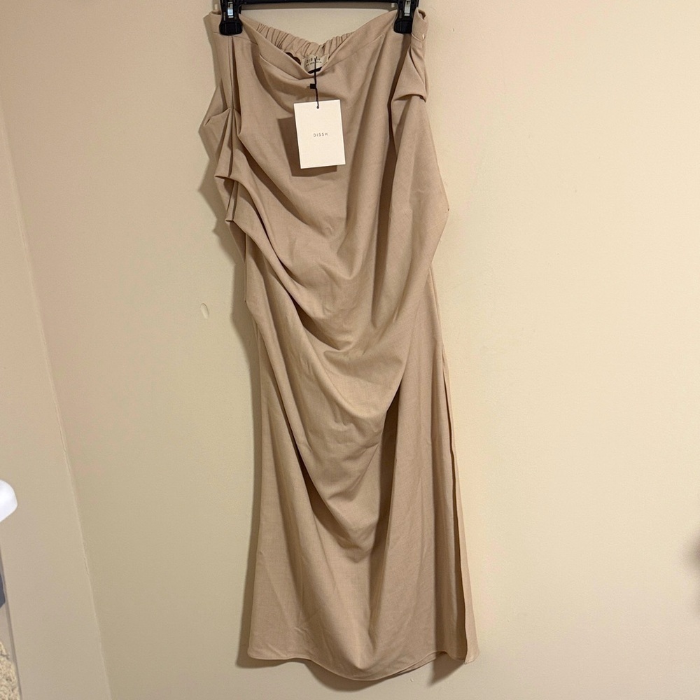 NWT DISSH Jamie ruched stone midi skirt beige blogger favorite size 12